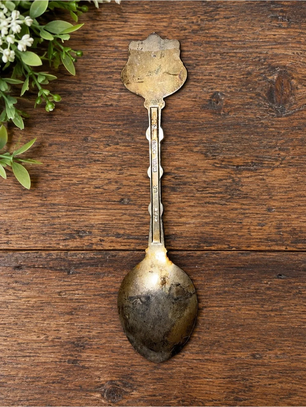 N/A vintage key